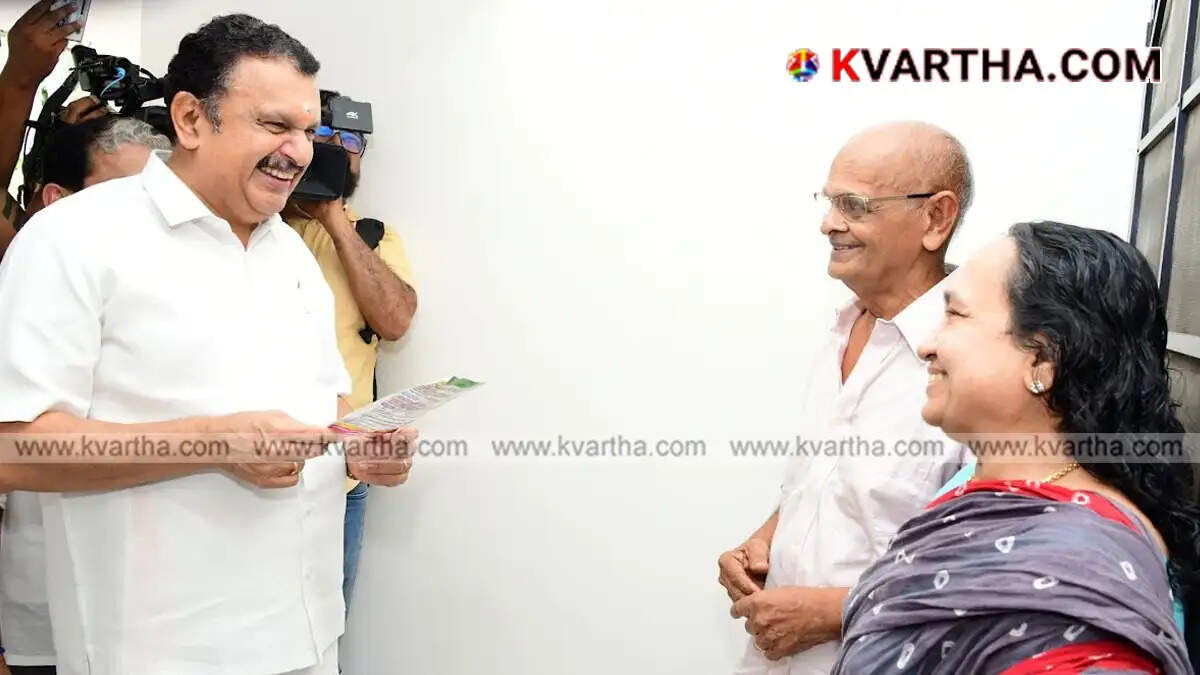 Health Minister K Muraleedharan inaugurating the Dry Day campaign.