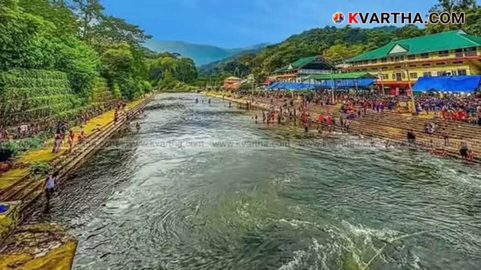 Discarded underwear polluting the Pamba River in Sabarimala.