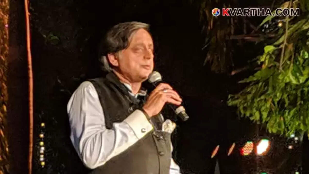Shashi Tharoor&rsquo;s View on Kerala Politics and Opposition