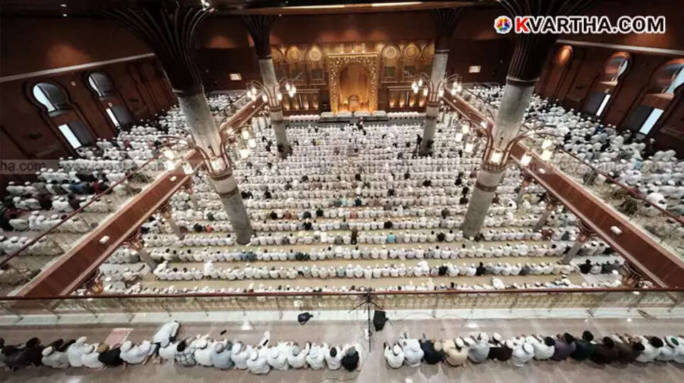 New Generation in Danger When Moral Values are Abandoned; Mufti's Warning at Grand Iftar