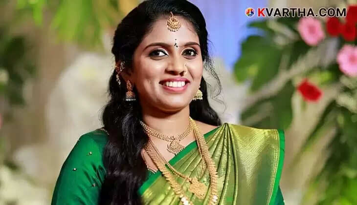 Bride Representing Kerala Gold Price May 28
