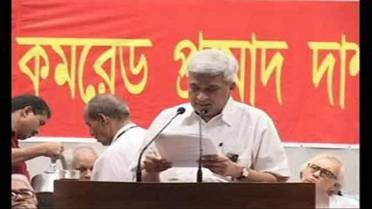  Prakash Karat Appointed as Temporary CPM Coordinator After Yechury's Demise