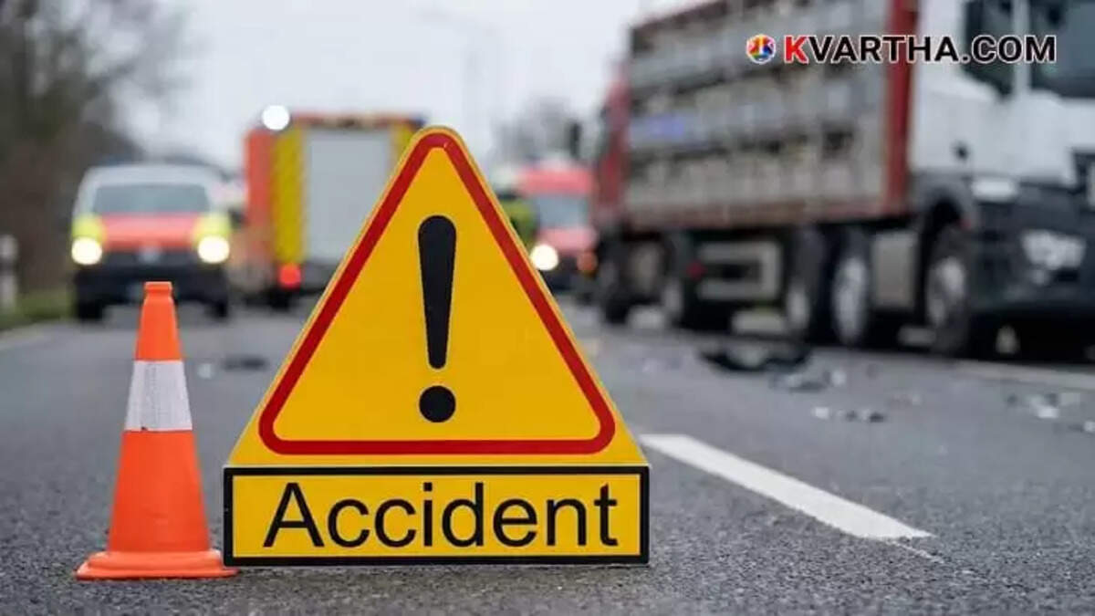 Image Representing Four Sabarimala pilgrims, including a seven-year-old, die in a road accident in Karnataka