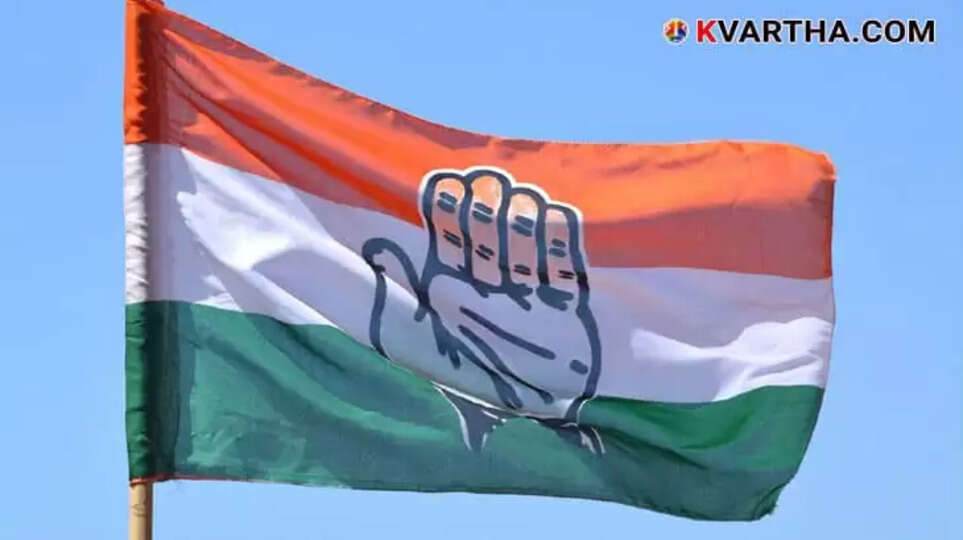 Congress Workers Attack Family's Car in Alappuzha; Vehicle Damaged, Seven Workers Booked