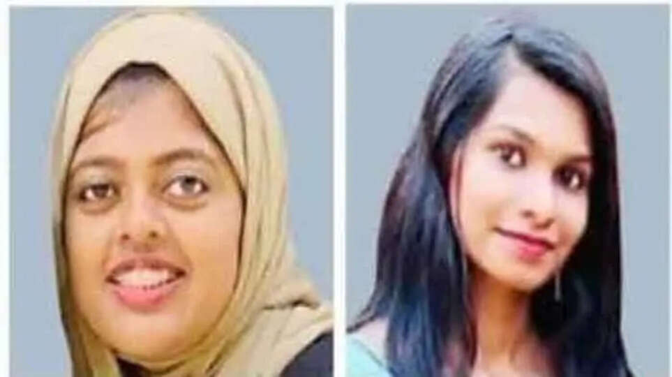 Dead bodies of the 2 female students who died in the Irkur Poovam River were cremated, Kannur, News, Dead bodies, Cemated, College Students, River, Obituary, Kerala News