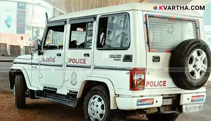Two young men arrested for assaulting a teacher and PTA president at a school in Payyanur.