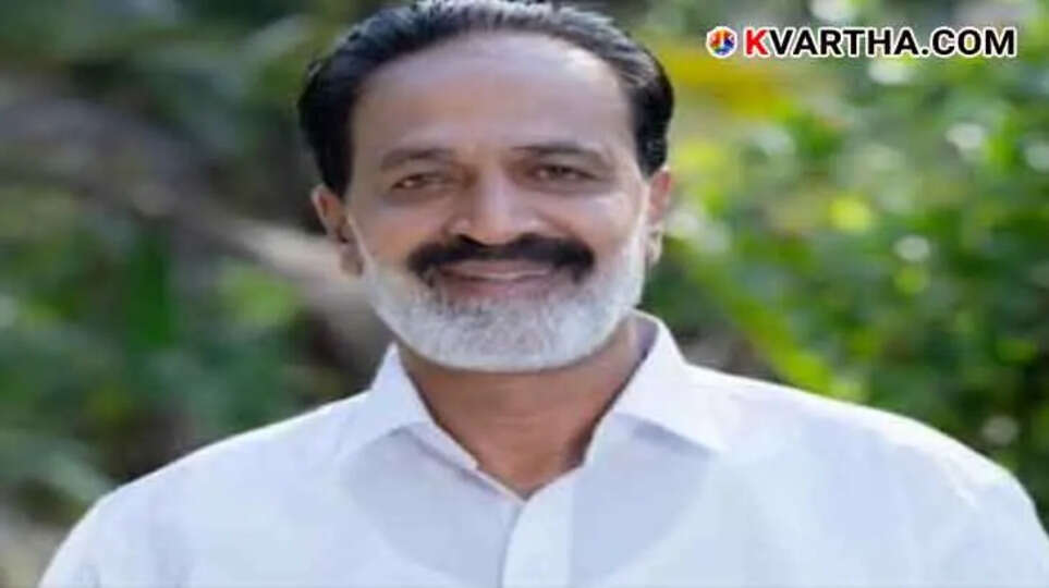 C. Raghunath Criticizes Sandeep Warrier's Decision to Join Congress