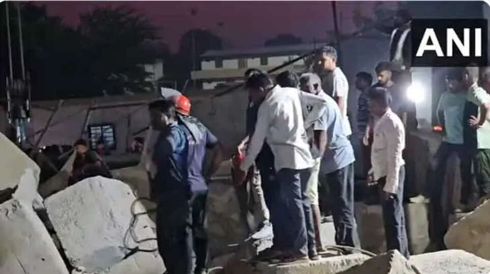 Gujarat Bullet Train Bridge Collapse Injures Workers