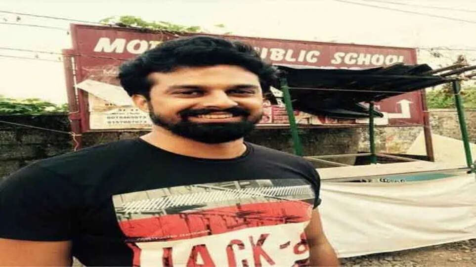 Siddique's Son's Friends Taken into Custody; Allegations of Threats