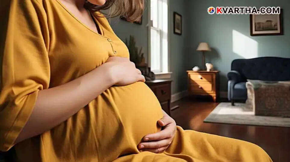 Pregnant woman experiencing morning sickness.