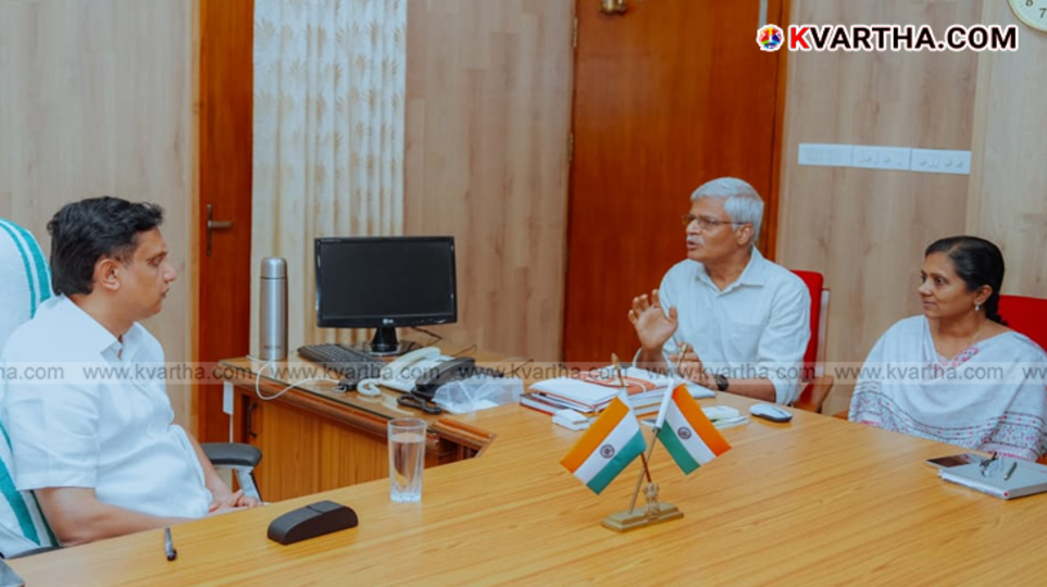 Kerala Minister P.A. Mohammed Riyas announcing the trial of recycled asphalt technology for road construction.