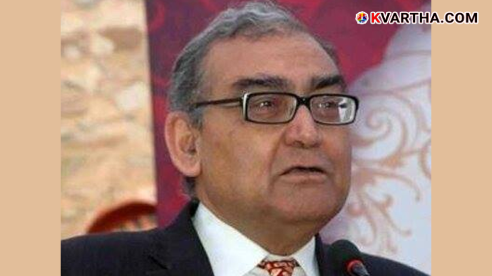 Portrait of Markandey Katju with a background representing the US flag and global peace.
