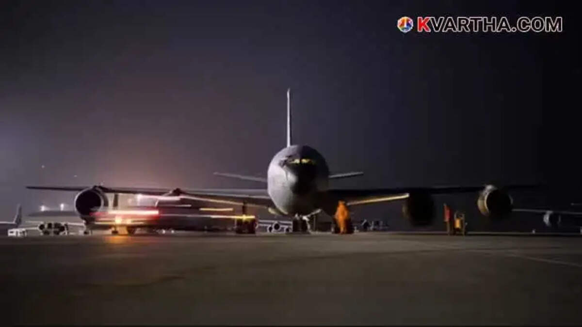 US Air Force KC-135 Stratotanker missing near Qatar coast after emergency signal 7700