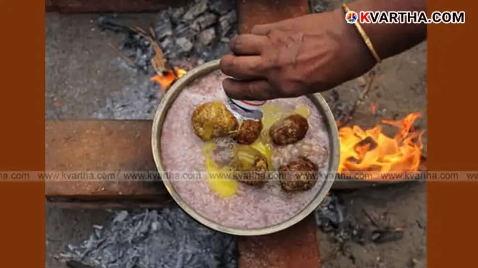 Attukal Pongala: Therali Recipe