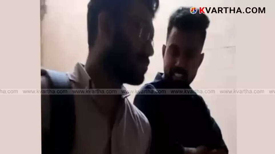 Alleged SFI leader threatening medical student.