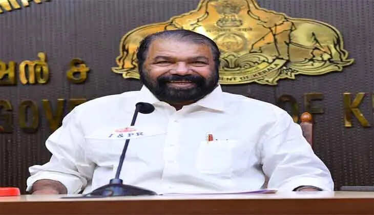 Minister V Sivankutty Criticizes Governor for Alleged BJP Bias