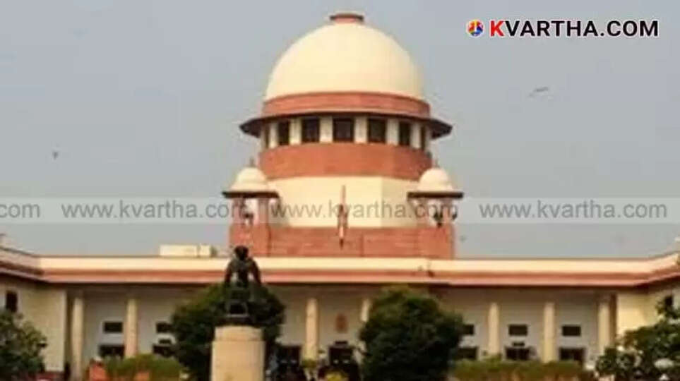 Supreme Court Stays Bombay High Court's Acquittal of Accused in Mumbai Train Blasts Case