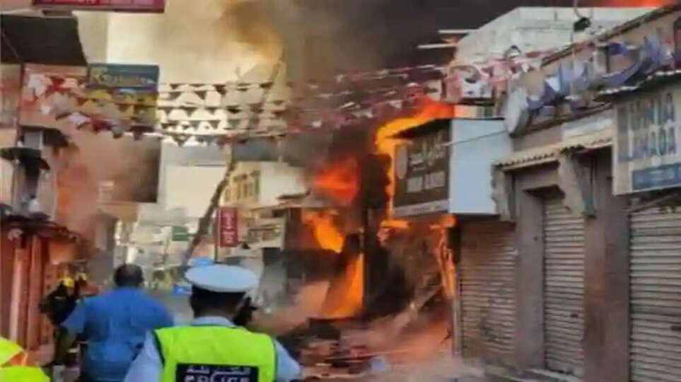 Death Toll Rises to 3 in Manama Old Market Fire, Manama, News, Dead Body, Manama Old Market Fire, Injury, Hospital, Treatment, World News