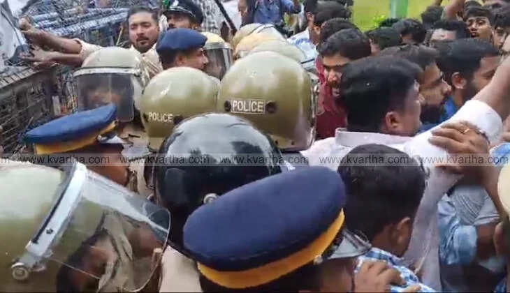 youth congress protest turns violent at pp divyas residence