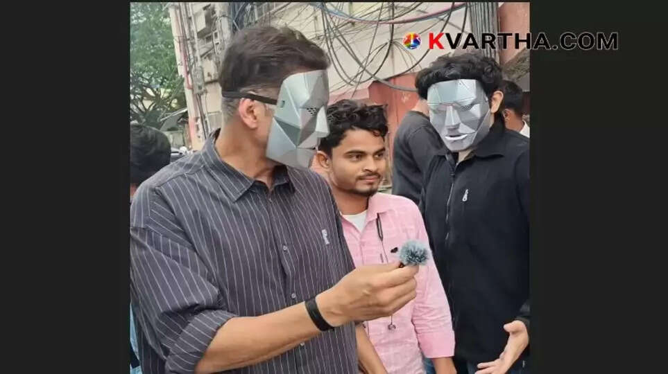 Akshay Kumar Wears Mask to Gauge Audience Reaction to 'Housefull 5'