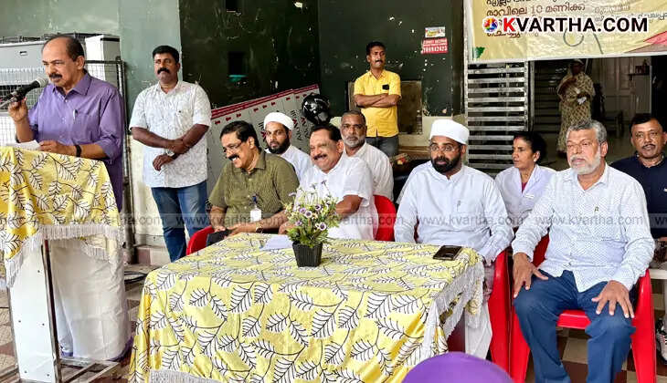 Minister GR Anil inaugurates the SYS Santhwanam food distribution project at Thiruvananthapuram Medical College.