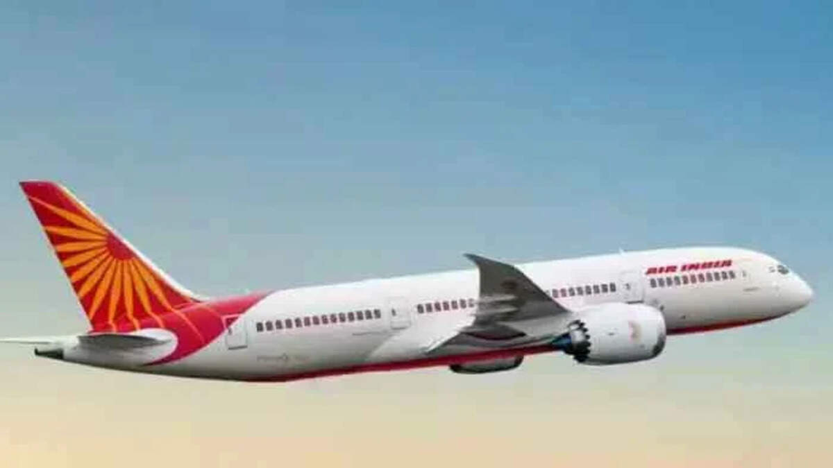 Air India Issues Apology, Offers $350 Vouchers for 30-Hour Flight Delay, New Delhi, News, Air India, Apology, Vouchers, Passengers,  Flight Delay, National News