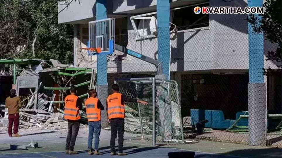 Houthi missile strike on Tel Aviv, explosion