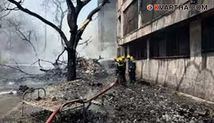 The plane crashed into a medical student dormitory.