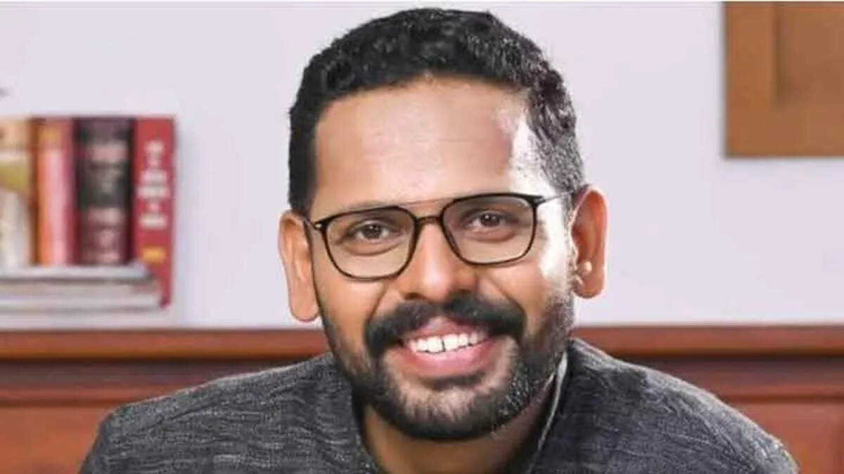 P Sarin to contest for LDF after Congress expulsion