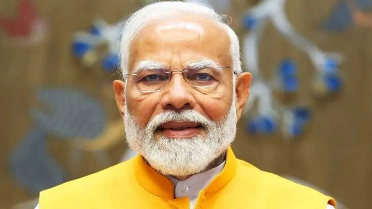 PM Modi discussing digital security