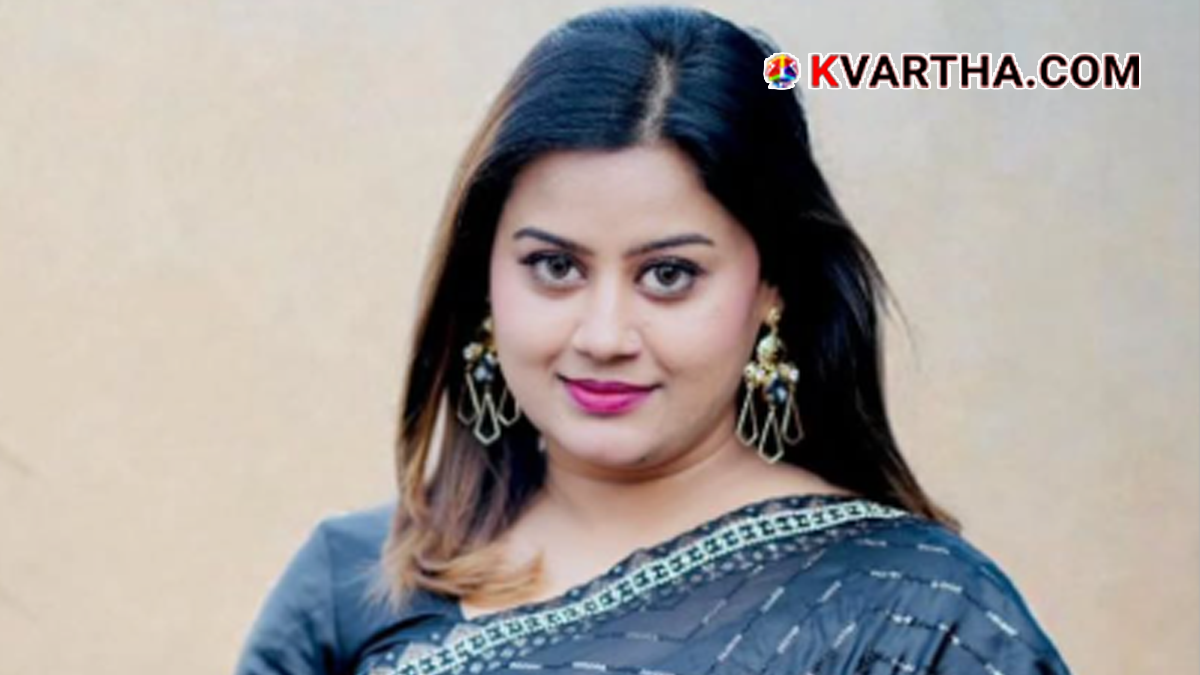 Actress Ansiba Hassan.