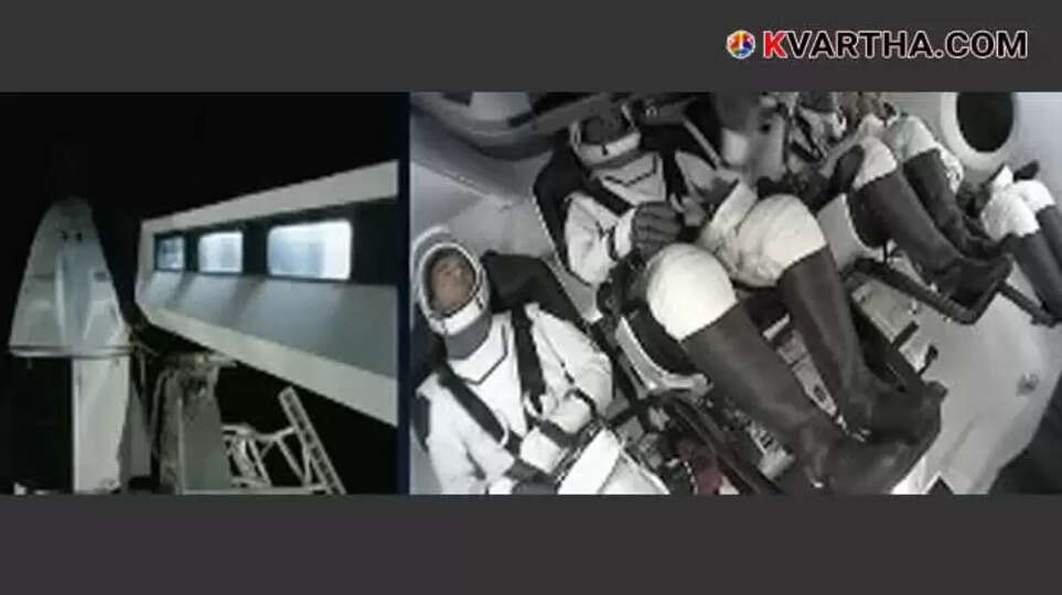 Falcon 9 rocket launching into space carrying the Axiom 4 mission.