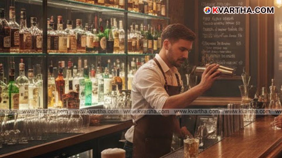 A busy bar in Kerala with customers enjoying their evening under new extended hours.