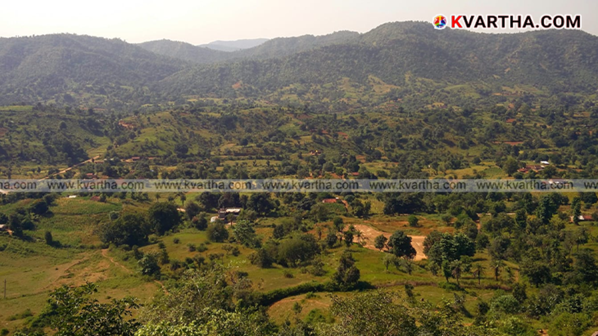 Scenic view of ancient Aravalli mountain ranges in Rajasthan