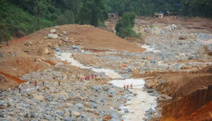 wayanad landslide 17 families completely wiped out