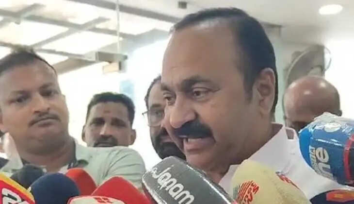 V.D. Satheesan Criticizes Kerala Chief Minister Pinarayi Vijayan