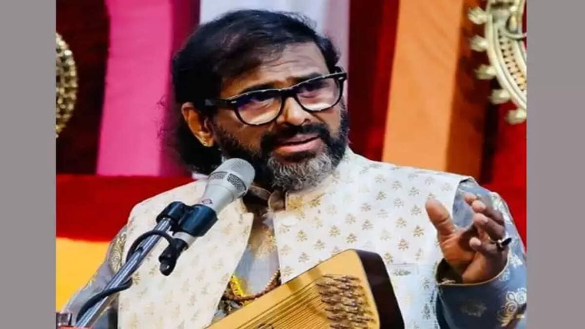 Ramesh Narayan apologies to Asif Ali,&nbsp;Ramesh Narayan, Music Director, Social Media, Criticism, Sorry.