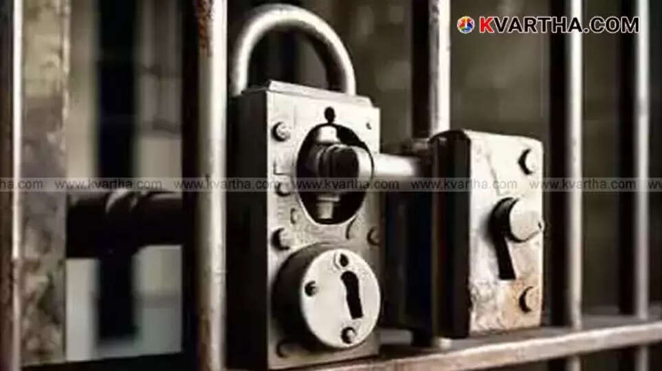 Florida teacher arrested for abuse with student