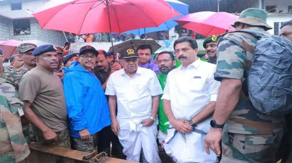 Chooralmala landslide, rescue efforts, Bailey bridge, relief camp, Chief Minister Pinarayi Vijayan, Wayanad, disaster response, temporary bridge, relief camp visit, Kerala