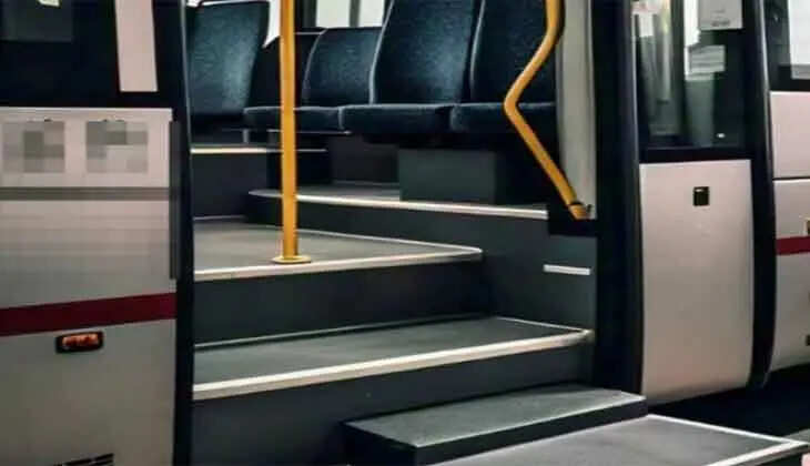 Student Falls from Bus in Kozhikode