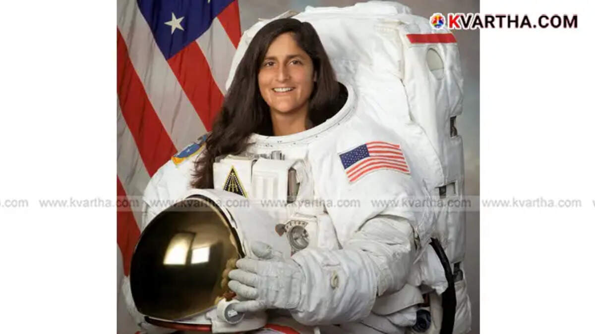  Sunita Williams returning from space, ready for her India visit.