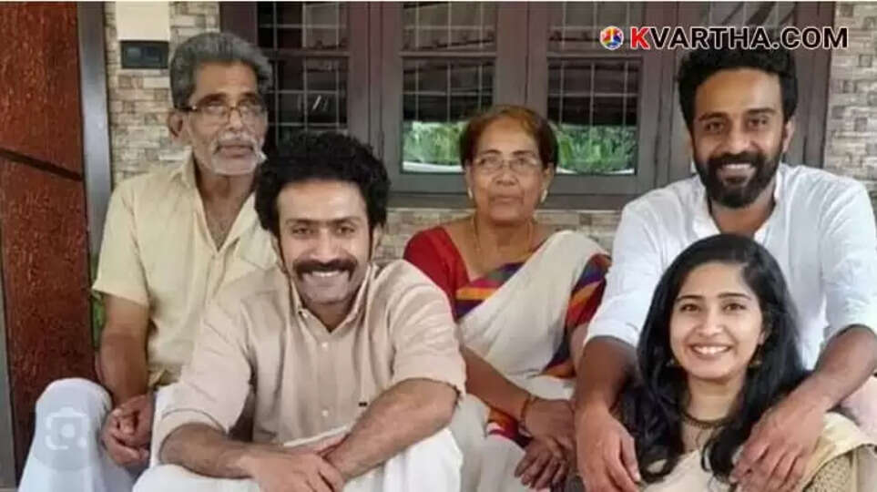 C.P. Chacko, father of actor Shine Tom Chacko, who died in a road accident.