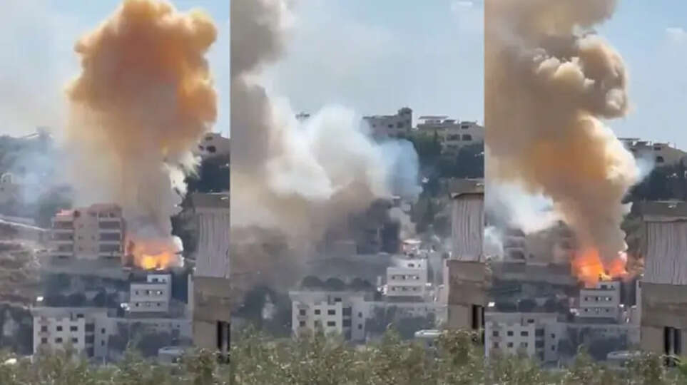  Israel Launches Airstrikes in Southern Lebanon; Casualties Rise