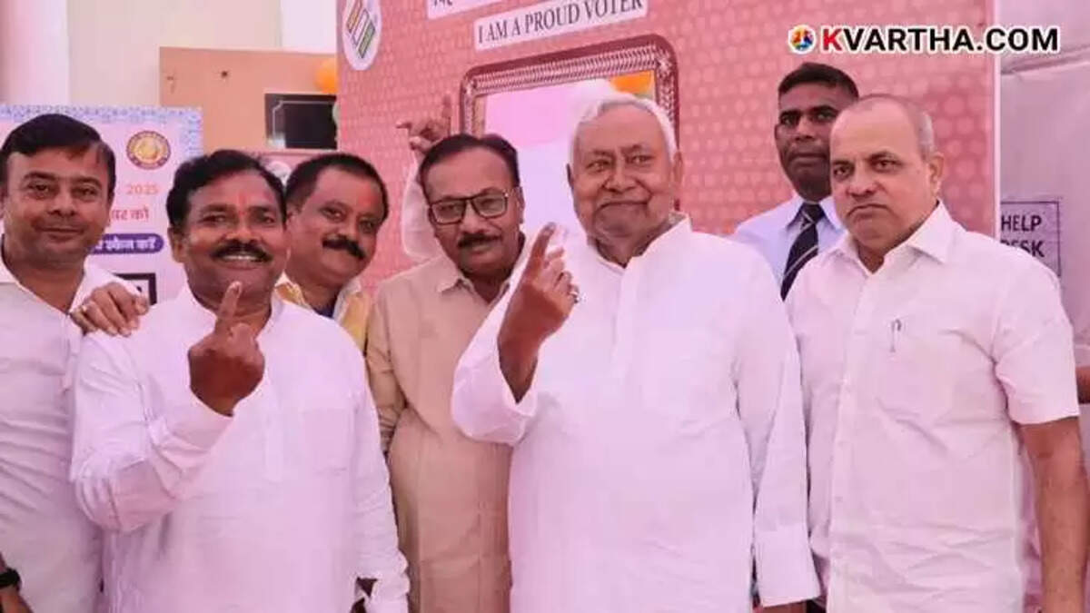 Chief Minister&nbsp;Nitish Kumar at a polling booth during Bihar Assembly Election Phase 1.