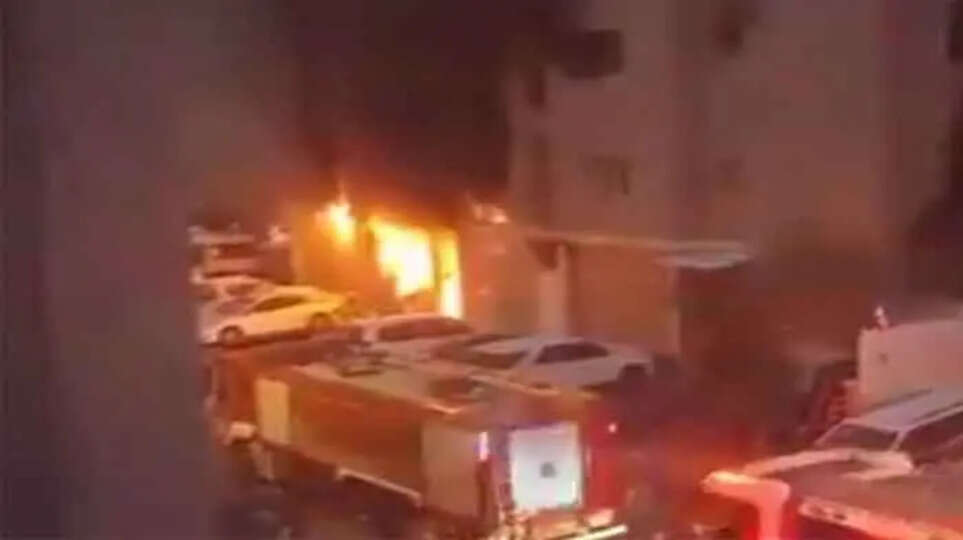kuwait fire buiding belonged to kg abraham, one of the prodders of Aadujeevitham
