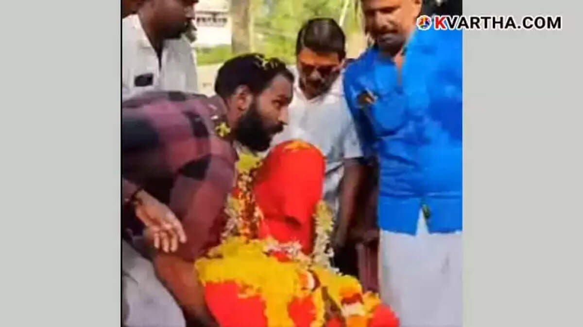 Burial in private courtyard raising legal concerns in Kerala