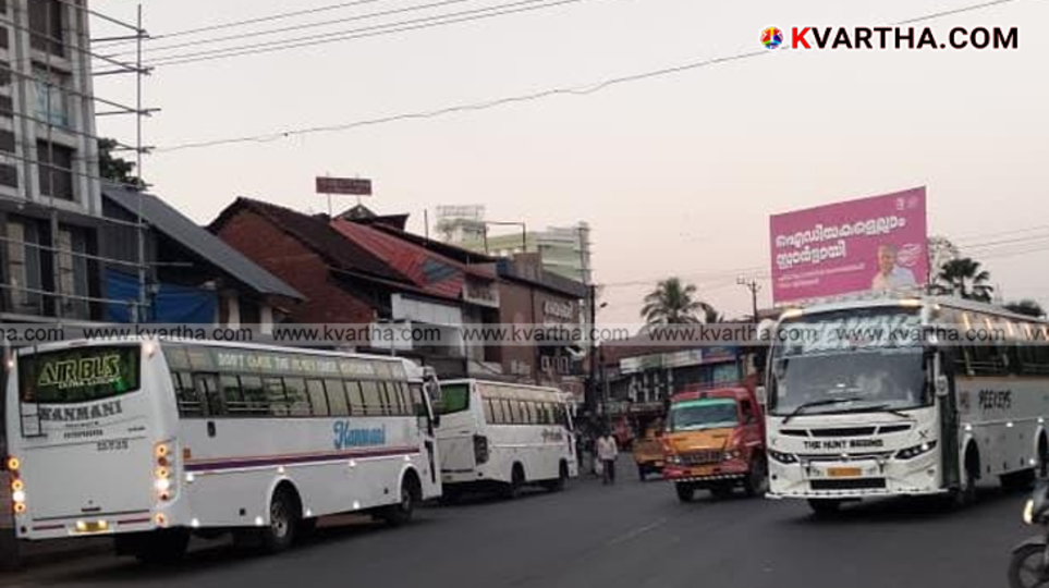  Empty private bus stand in Kannur due to the district-wide strike.