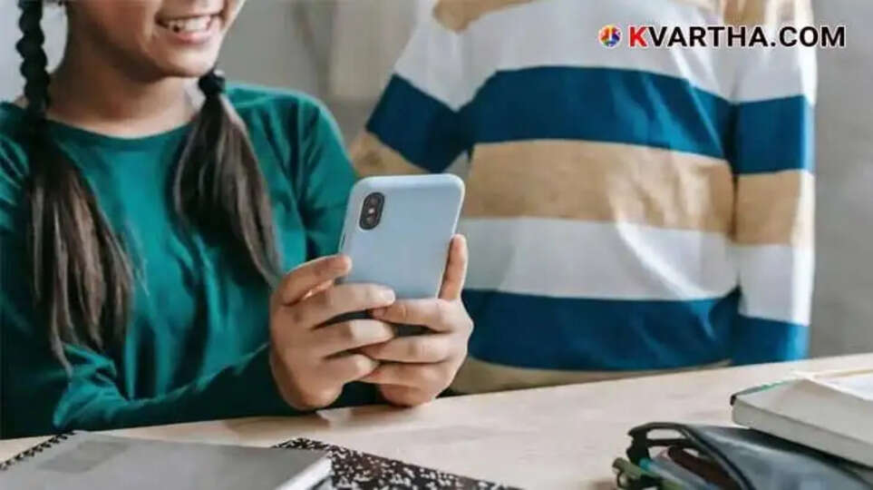 Image Representing Centre Plans to Restrict Social Media for Children Under 16; IT Act Amendment Likely