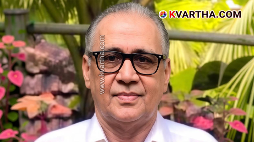 A formal portrait of senior Muslim League leader and retired headmaster T Kunjahammed Master.
