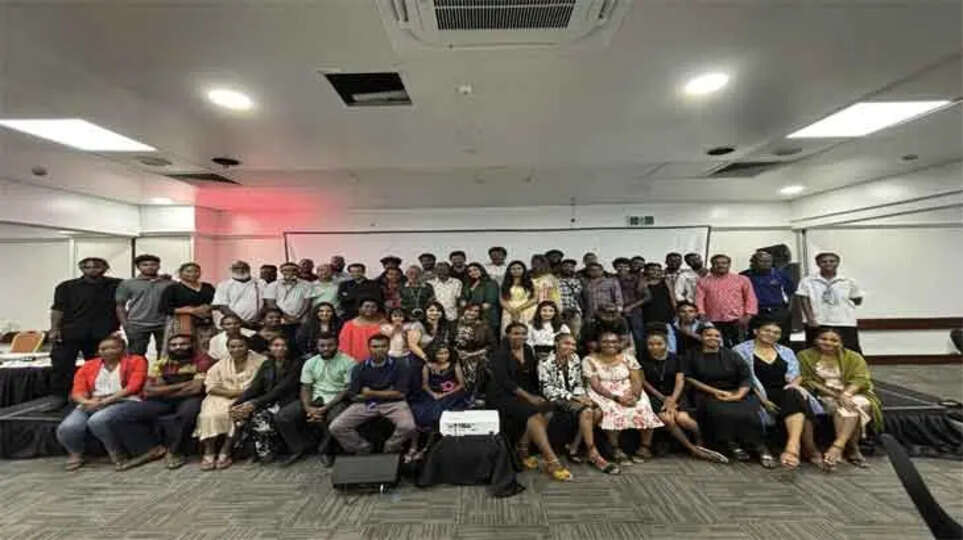 'Pap Book: The First Indo-Papua New Guinea Co-Production Film'